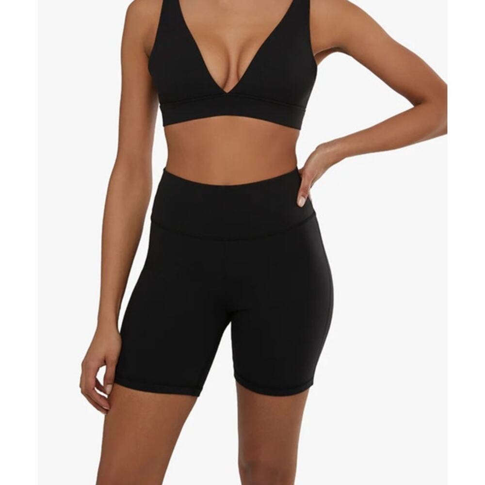 WeWoreWhat Black Atheltic Biker Shorts Size Large